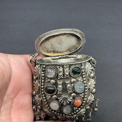 Sale Photo Thumbnail #94