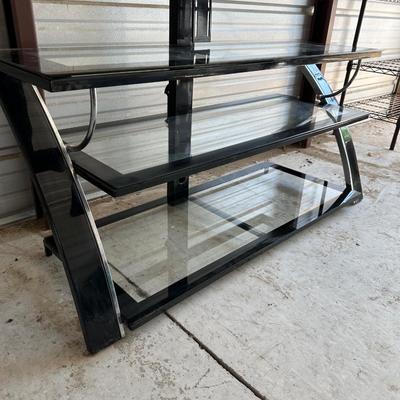 3 TIER MEDIA STAND