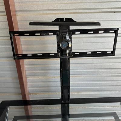 3 TIER MEDIA STAND