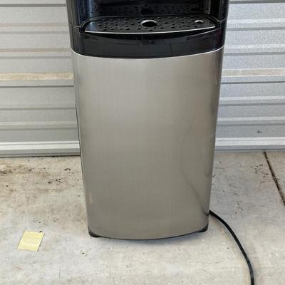 PRIMO BOTTOM LOADING WATER DISPENSER W/3 TEMPERATURES (COLD/COOL/HOT) SELF SANITIZING