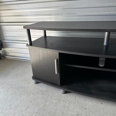 MEDIA STAND AND A STEREO STAND