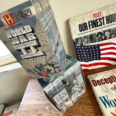 Lot 60 WW2 Items