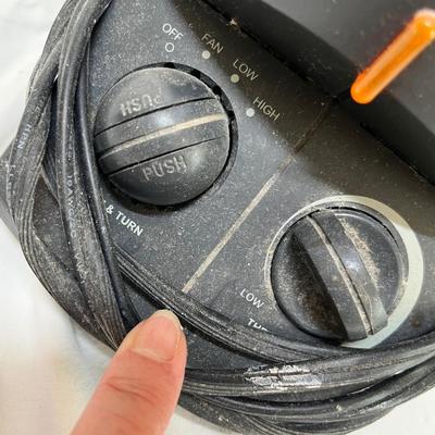 Lot 65 Honeywell Space Heater