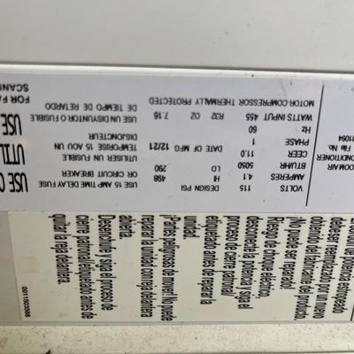 Lot 66 Window Air Conditioner