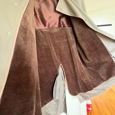 Lot 68 Men's Trench coat/ Top Coat