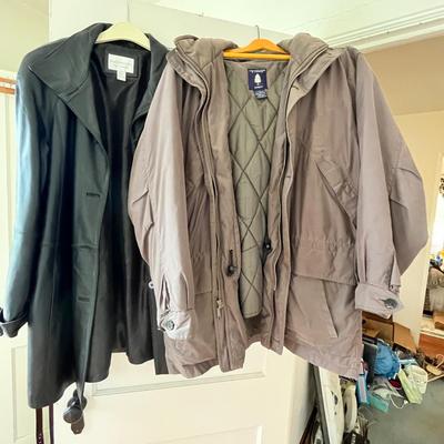Lot 69 Men's dress coats