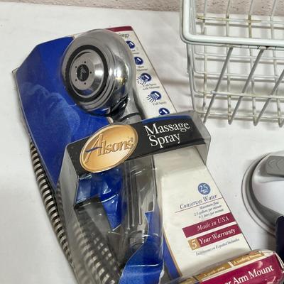 Lot 97 Bathroom stuff