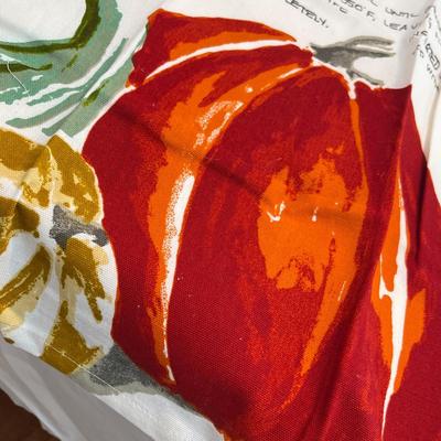 Lot 103 Towels & linens