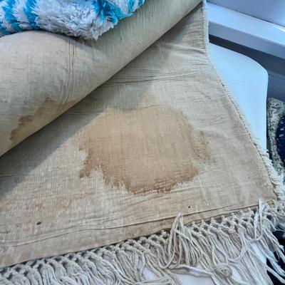 Lot 113 Rugs