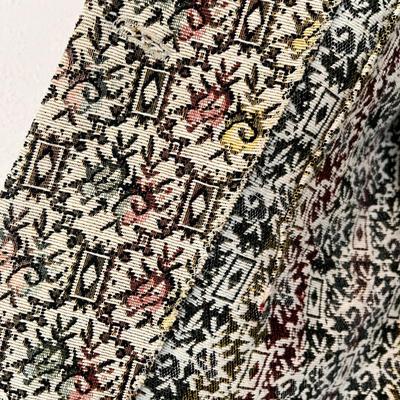 Lot 130 Vintage 2 piece skirt set
