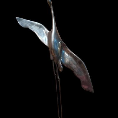 Pewter like bird