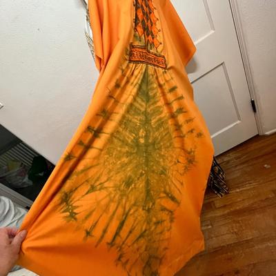 Lot 134 Vintage dresses