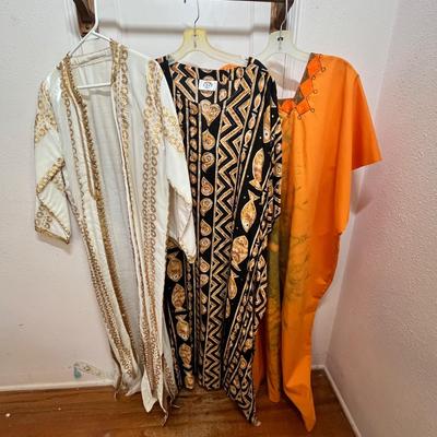 Lot 134 Vintage dresses