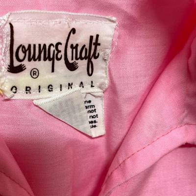 Lot 136 Vintage pink!