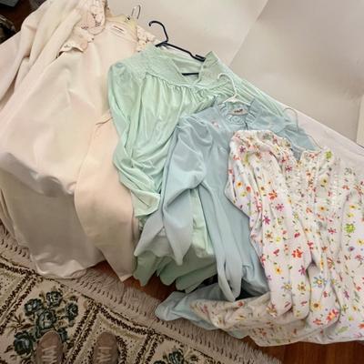 Lot 137 Housecoats