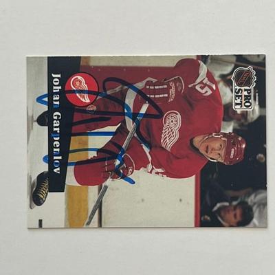 Detroit Red Wings Johan GarpenlÃ¶v 1991 Pro Set #56 signed trading card