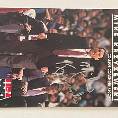 NCAA Coach Mike Krzyzewski 1992 Skybox #96 signed trading card