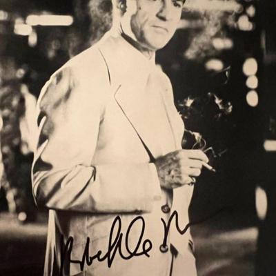 Robert DeNiro facsimile signed photo. 5x7 inches