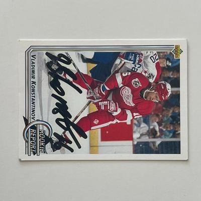 Detroit Red Wings Vladimir Konstantinov 1992 Upper Deck #357 signed trading card
