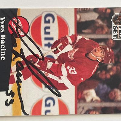 Detroit Red Wings Yves Racine 1991 Pro Set #54 signed trading card