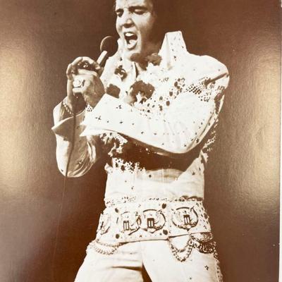 Elvis Presley photo