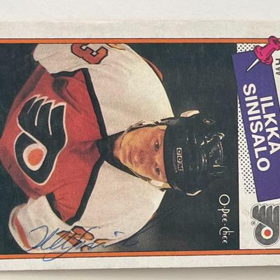 Philadelphia Flyers Ilkka Sinisalo 1988 O-Pee-Chee #111 signed trading card