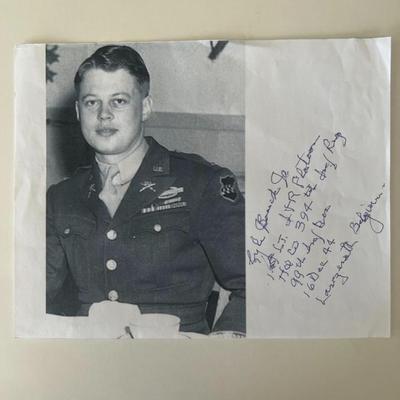 First Lt. Lyle Bouck signed photo