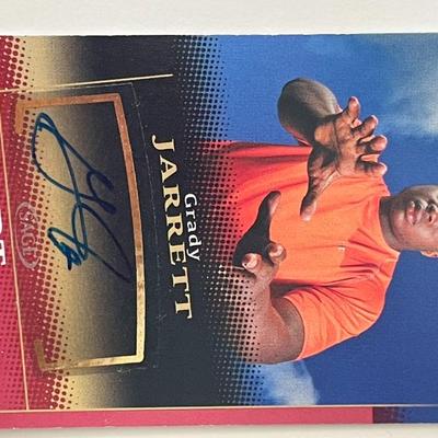 Grady Jarrett signed 2015 Sage Hit  #A50 trading card