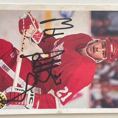 Detroit Red Wings Mike Sillinger 91-92 Upper Deck #457 signed trading card