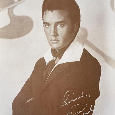 Elvis Presley photo