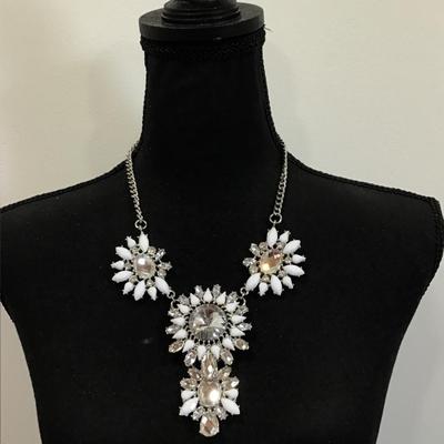 Large white flower necklace
