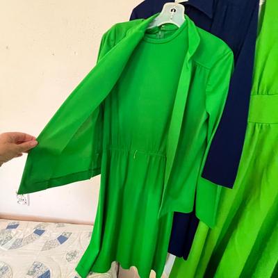 Lot 142 70s Solid Color Outfits