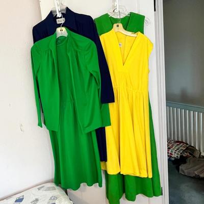 Lot 142 70s Solid Color Outfits