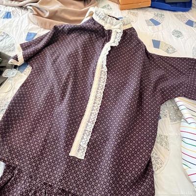 Lot 148 Gunne Sax style outfit