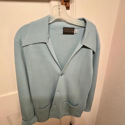 Lot 153 Vintage ladies tops