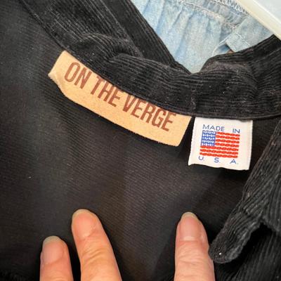 Lot 156 Lot of women's tops