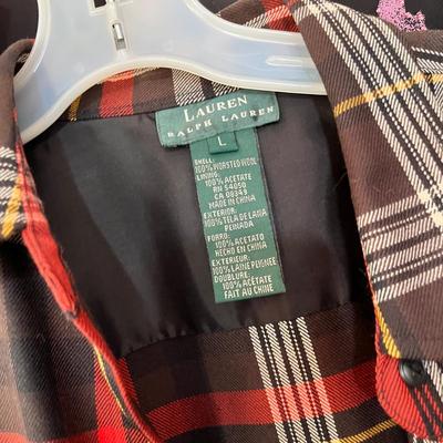 Lot 156 Lot of women's tops