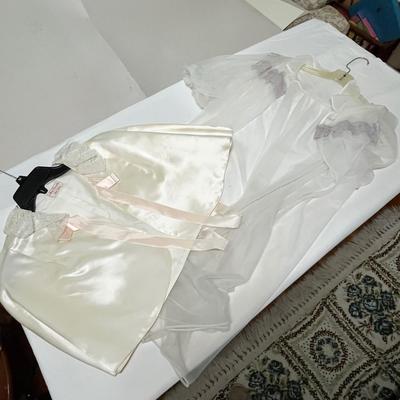 Lot 160 Nighty & evening top