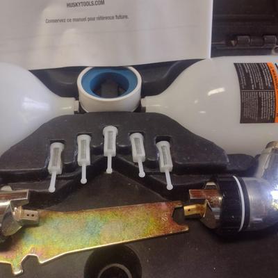 Husky Brand Pneumatic Spray Paint Kit