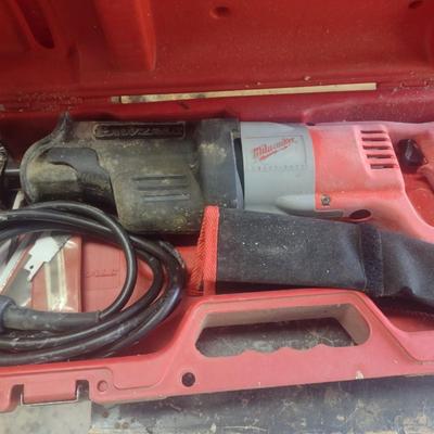 Milwaukee Brand Heavy-Duty Sawzall