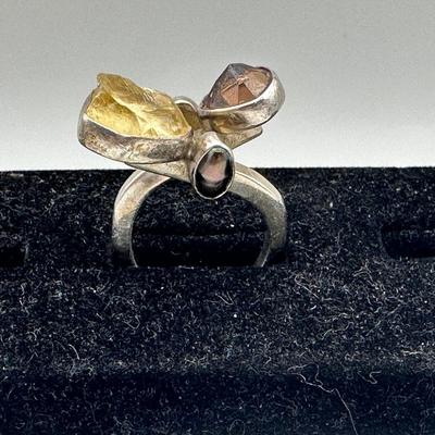 Signed Sterling Jewelry ring by Lilly Barrack with gemstones