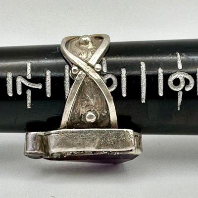 “The Dreamer” Sterling Jewelry Ring with Amethyst