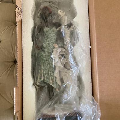 Armani Figure - Mahogany 0194-C with box