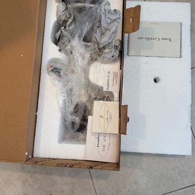 Armani Figure - Georgia 0414-C with box