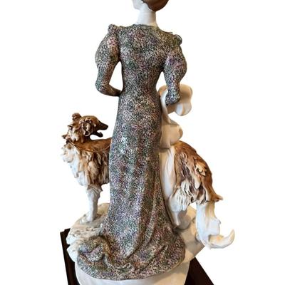 Giuseppe Armani Figure - Lady with Borzois 1122-C with box