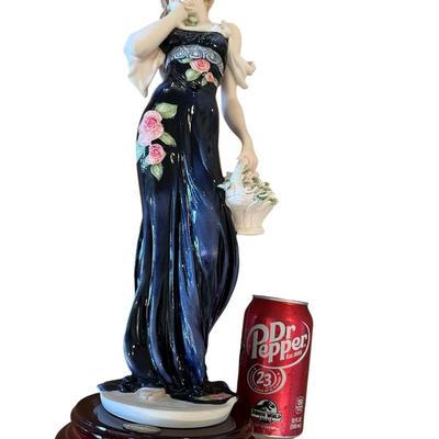 Giuseppe Armani Figure - Spring Rose 1334-C with box