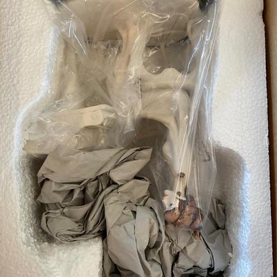 Armani Figure - Party Piece 0449-F with box