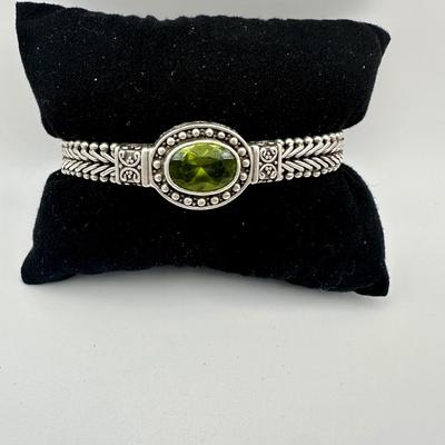 Sterling signed Jewelry with Green Stone