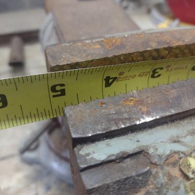 Industrial 5' Jaw Bench Vise