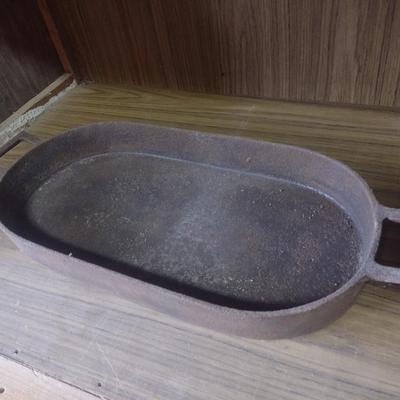 Vintage Cast Iron Possible Bread Pan